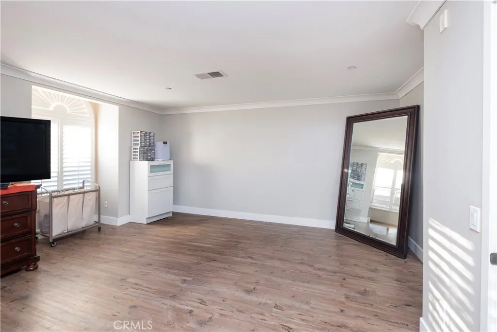 15723 Parkhouse, Fontana, California 92336 home-pic-19
