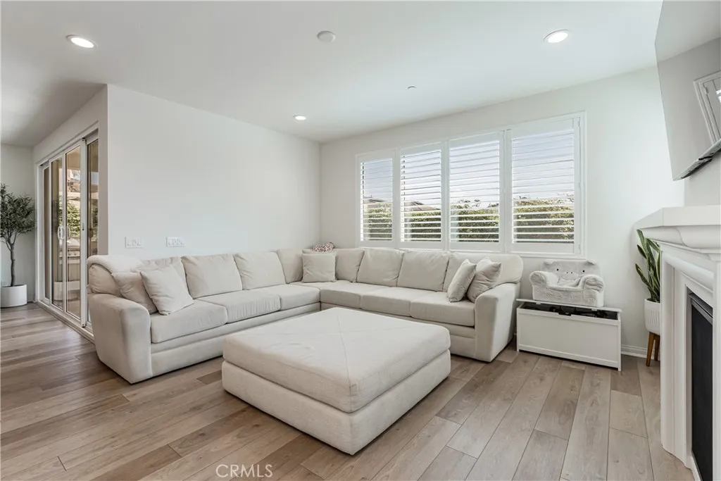 32067 Dawning Ridge, Temecula, California 92591 home-pic-7