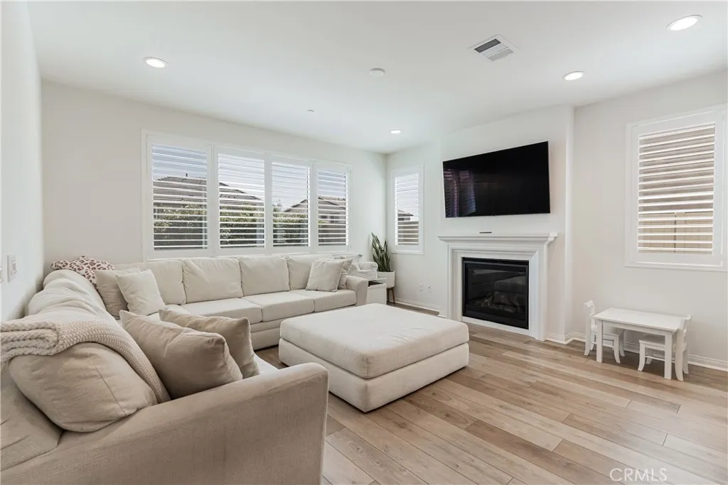 32067 Dawning Ridge, Temecula, California 92591 home-pic-6