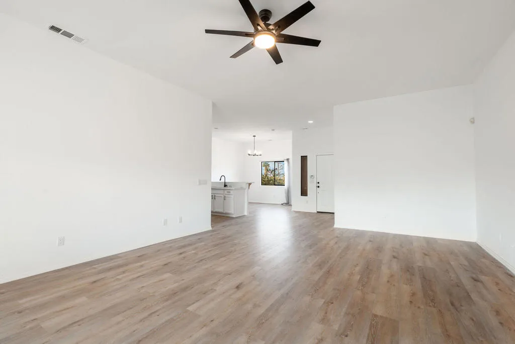 16240 Avenida Rambla, Desert Hot Springs, California 92240 home-pic-4