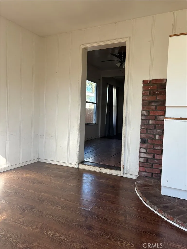 6331 Columbus Avenue, Van Nuys, California 91411 home-pic-13