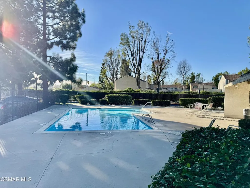 15266 Campus Park Drive C, Moorpark, California 93021 home-pic-19