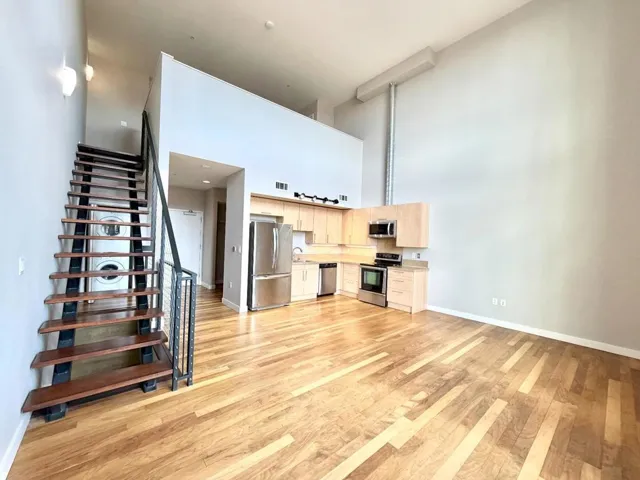88 Bush Street 2171, San Jose, California 95126