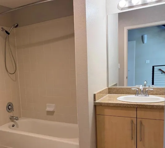 88 Bush Street 2171, San Jose, California 95126