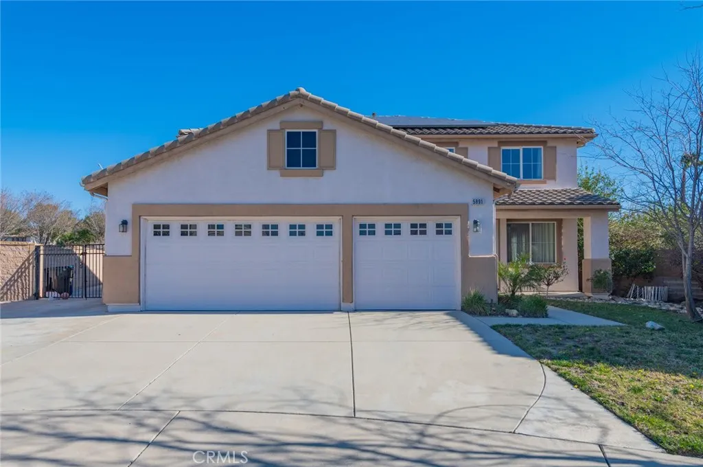 5891 Forest Oaks, Fontana, California 92336 home-pic-1