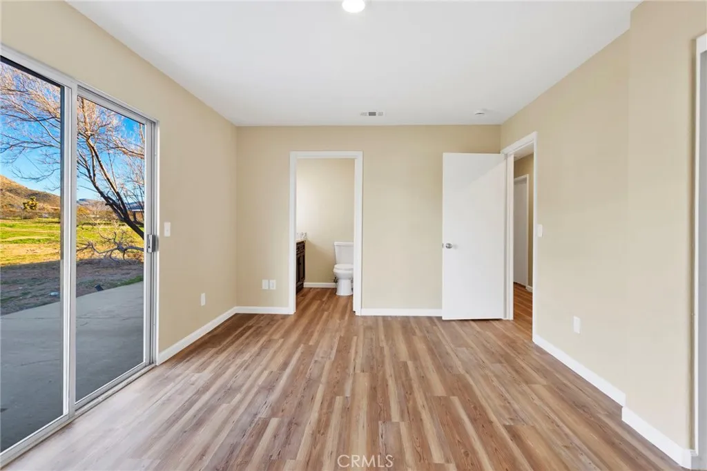 24726 Cahuilla, Apple Valley, California 92307 home-pic-27