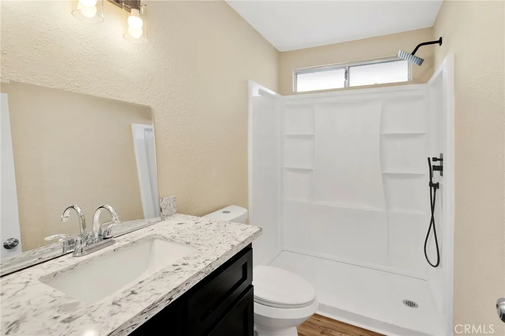 24726 Cahuilla, Apple Valley, California 92307 home-pic-19