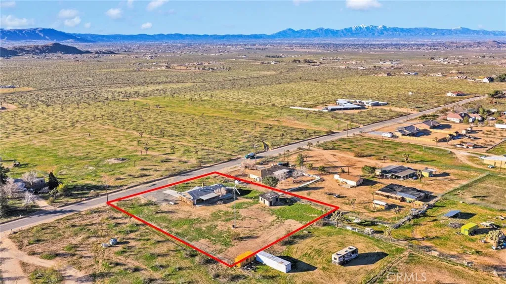 24726 Cahuilla, Apple Valley, California 92307 home-pic-40