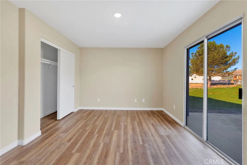 24726 Cahuilla, Apple Valley, California 92307 home-pic-26