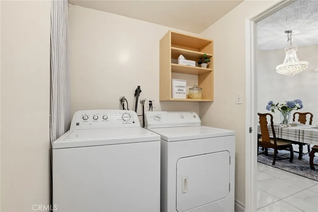 18927 Claycrest, Canyon Country, California 91351 home-pic-25