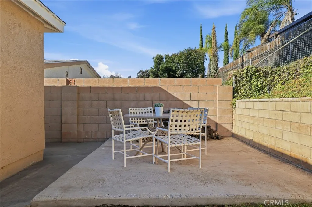 18927 Claycrest, Canyon Country, California 91351 home-pic-31