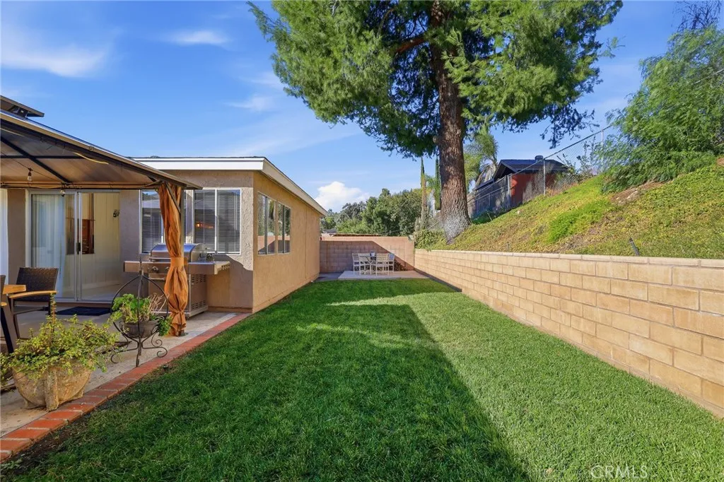 18927 Claycrest, Canyon Country, California 91351 home-pic-27