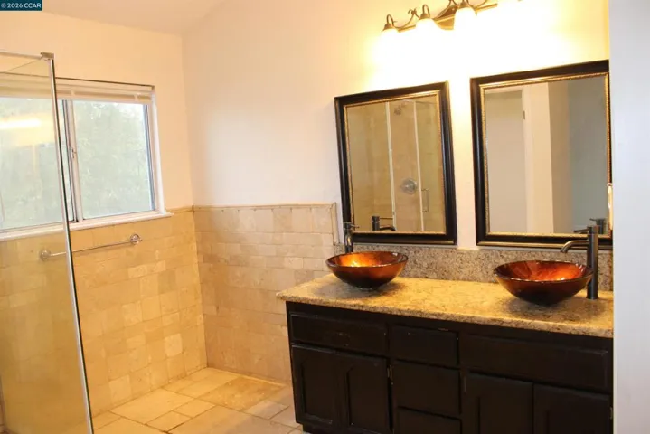 1729 Alum Rock Ct, Modesto, California 95358