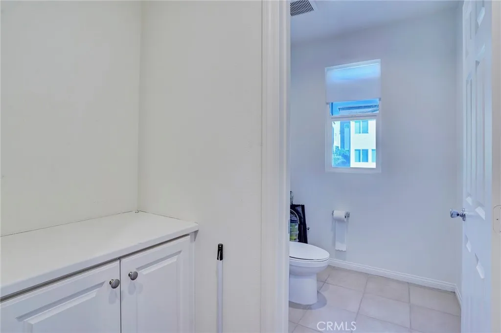 314 N Standard, Santa Ana, California 92701 home-pic-34