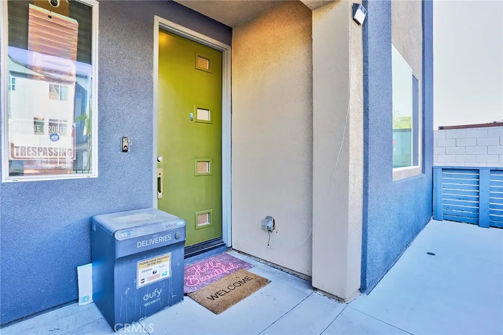 314 N Standard, Santa Ana, California 92701 home-pic-5