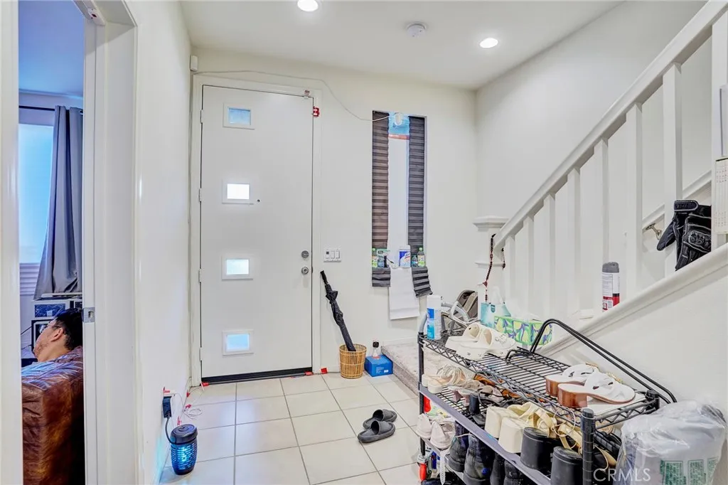 314 N Standard, Santa Ana, California 92701 home-pic-6