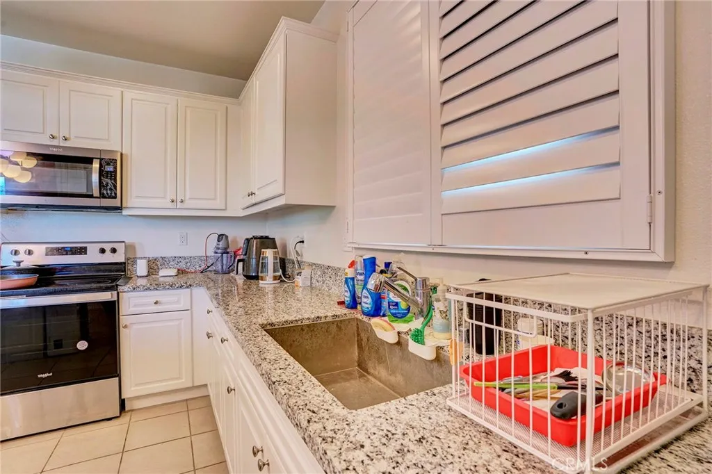 314 N Standard, Santa Ana, California 92701 home-pic-26