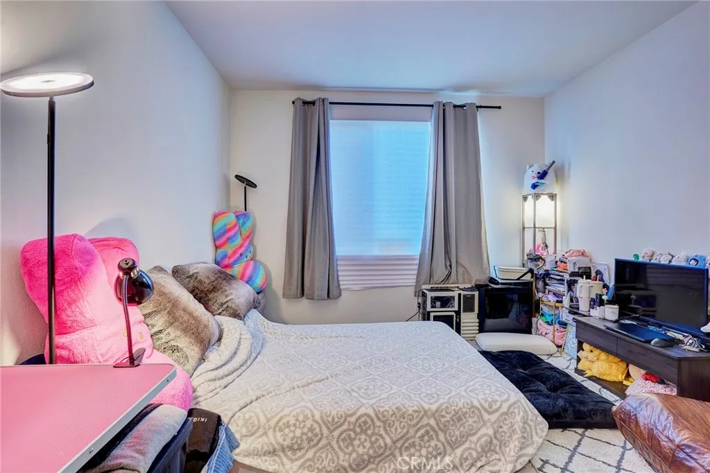 314 N Standard, Santa Ana, California 92701 home-pic-9