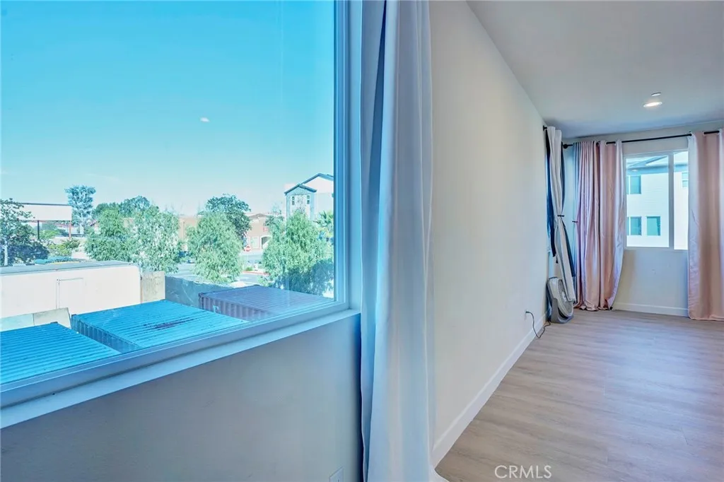 314 N Standard, Santa Ana, California 92701 home-pic-21