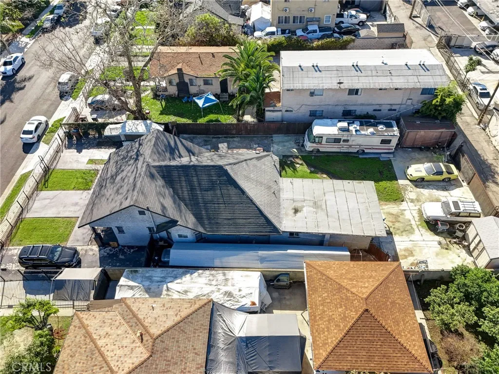 11113 Berendo Avenue, Los Angeles, California 90044 home-pic-27