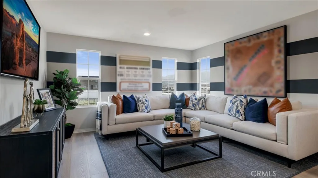 2439 Gunner Ridge Way, Rialto, California 92377 home-pic-3