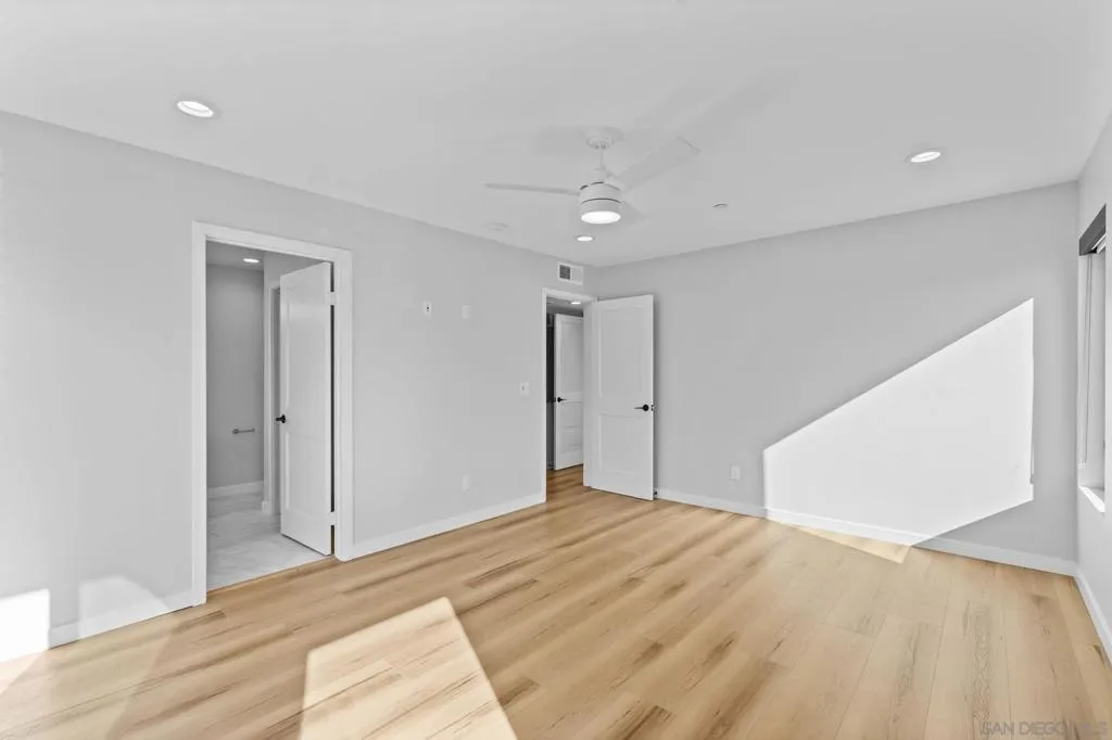 809 Seacoast Drive, Imperial Beach, California 91932 home-pic-14