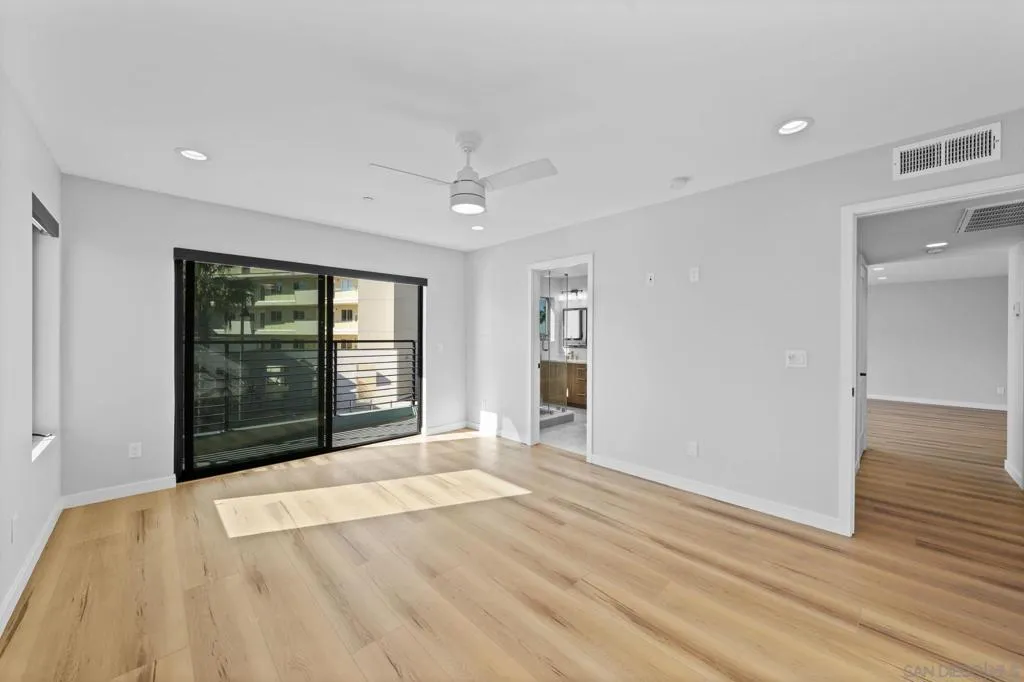 809 Seacoast Drive, Imperial Beach, California 91932 home-pic-15