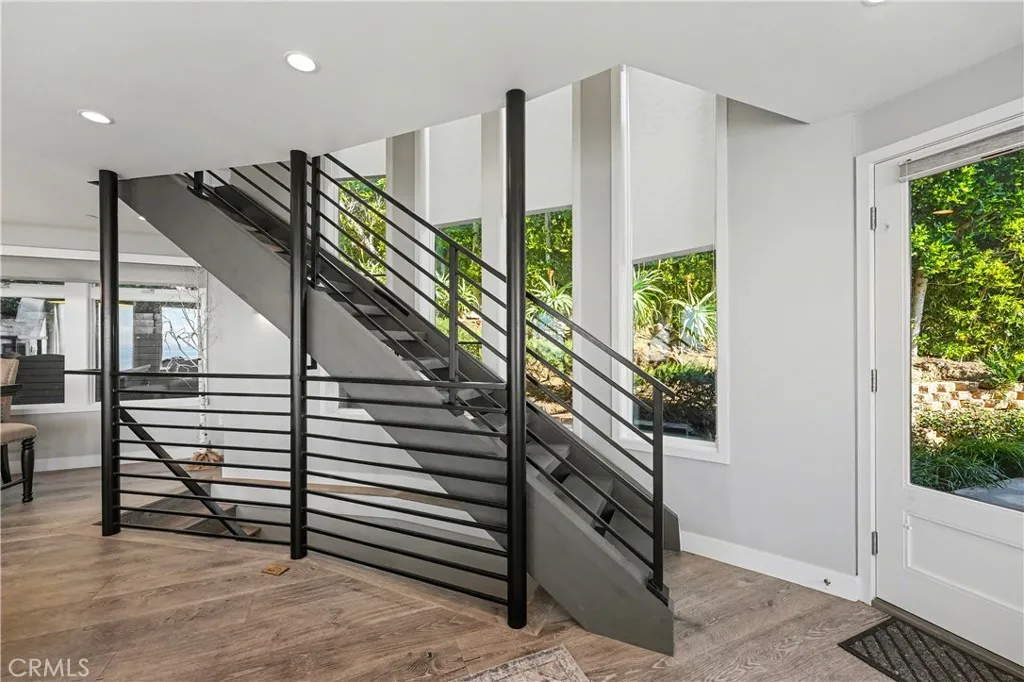 2590 Iris, Laguna Beach, California 92651 home-pic-24