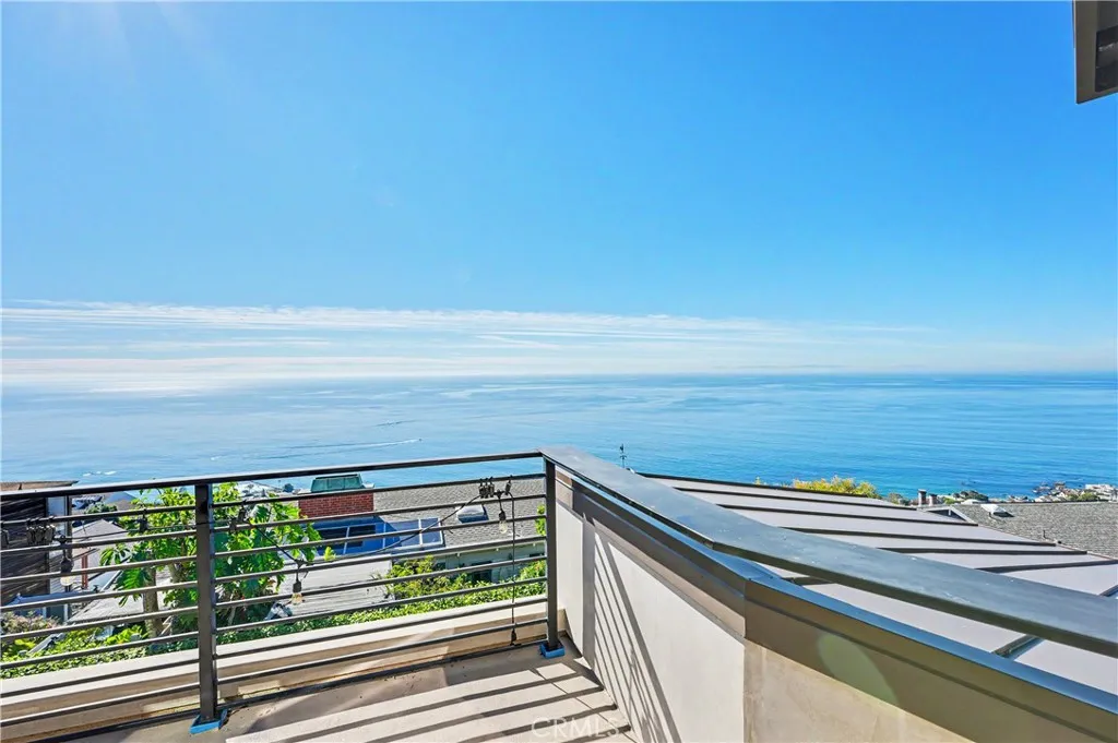 2590 Iris, Laguna Beach, California 92651 home-pic-29