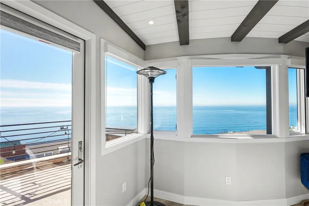 2590 Iris, Laguna Beach, California 92651 home-pic-38