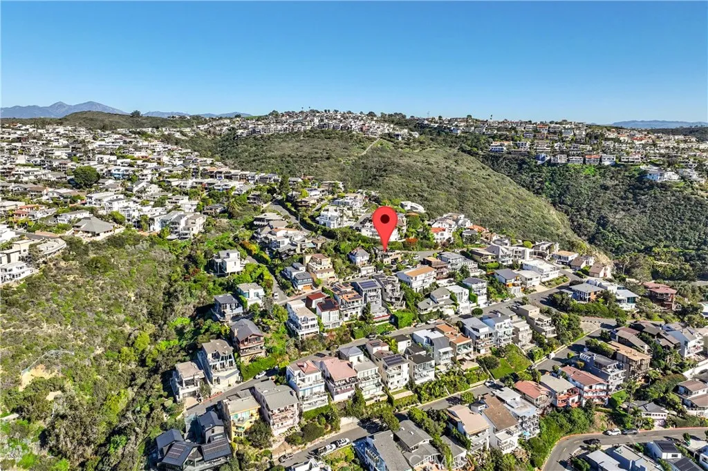 2590 Iris, Laguna Beach, California 92651 home-pic-49