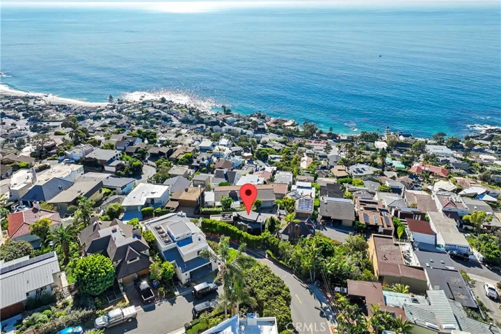 2590 Iris, Laguna Beach, California 92651
