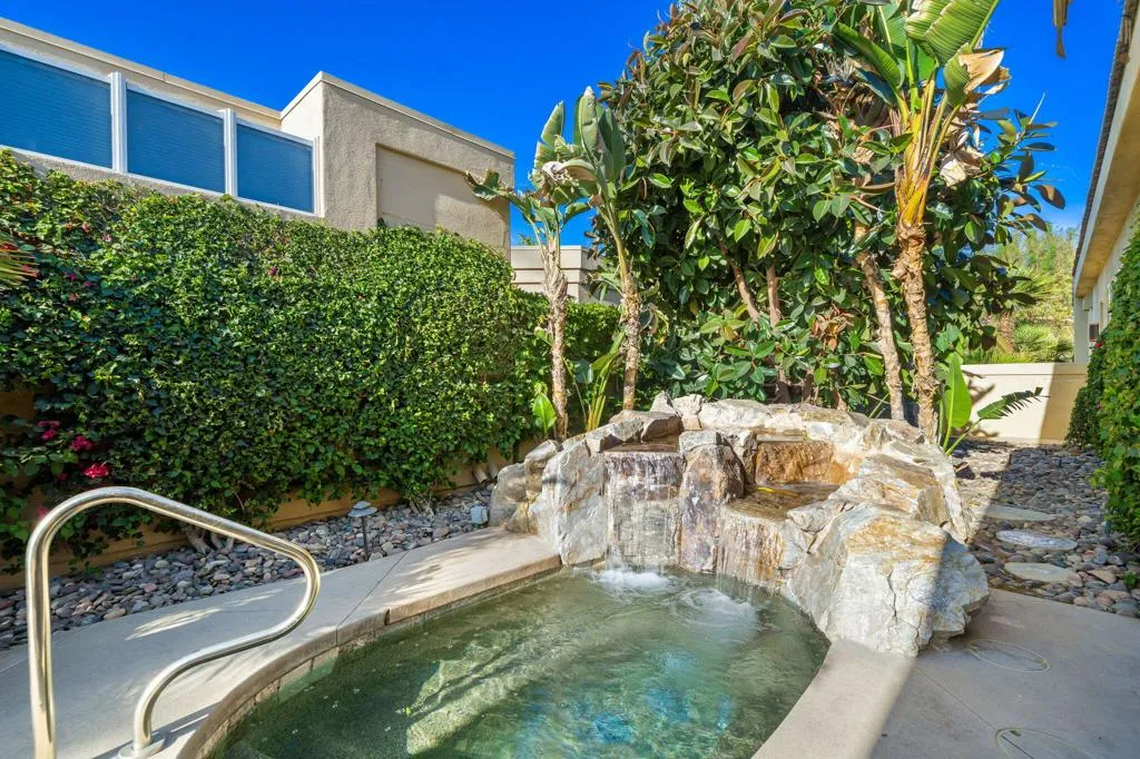 75140 Inverness Drive, Indian Wells, California 92210 home-pic-38