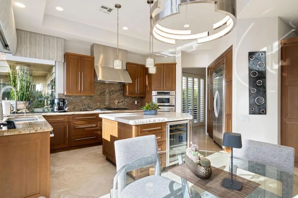 75140 Inverness Drive, Indian Wells, California 92210 home-pic-21