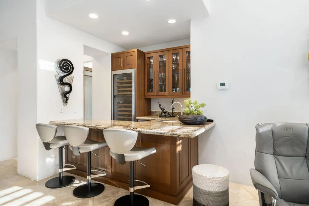 75140 Inverness Drive, Indian Wells, California 92210 home-pic-12