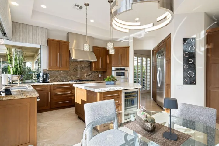 33-web-or-mls-RZ_Inverness_0425_OPMG_033