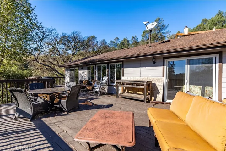 2627 Captains Walk, Lake Nacimiento, California 93426