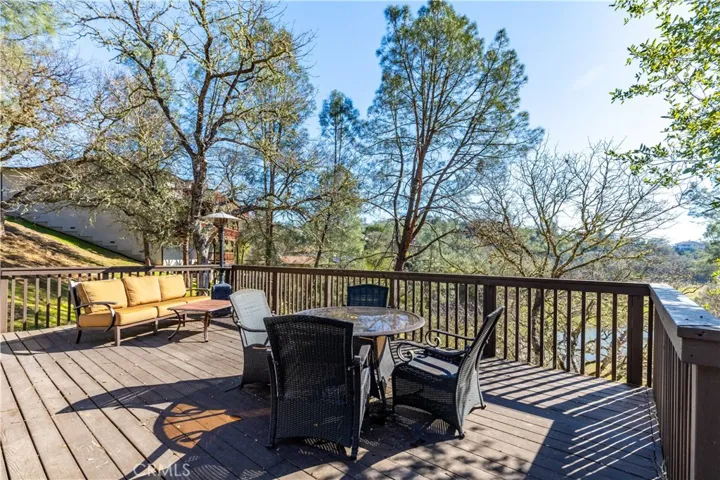 2627 Captains Walk, Lake Nacimiento, California 93426