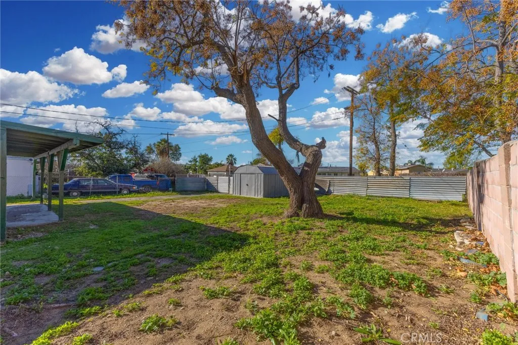 9416 Cedar, Bloomington, California 92316 home-pic-27