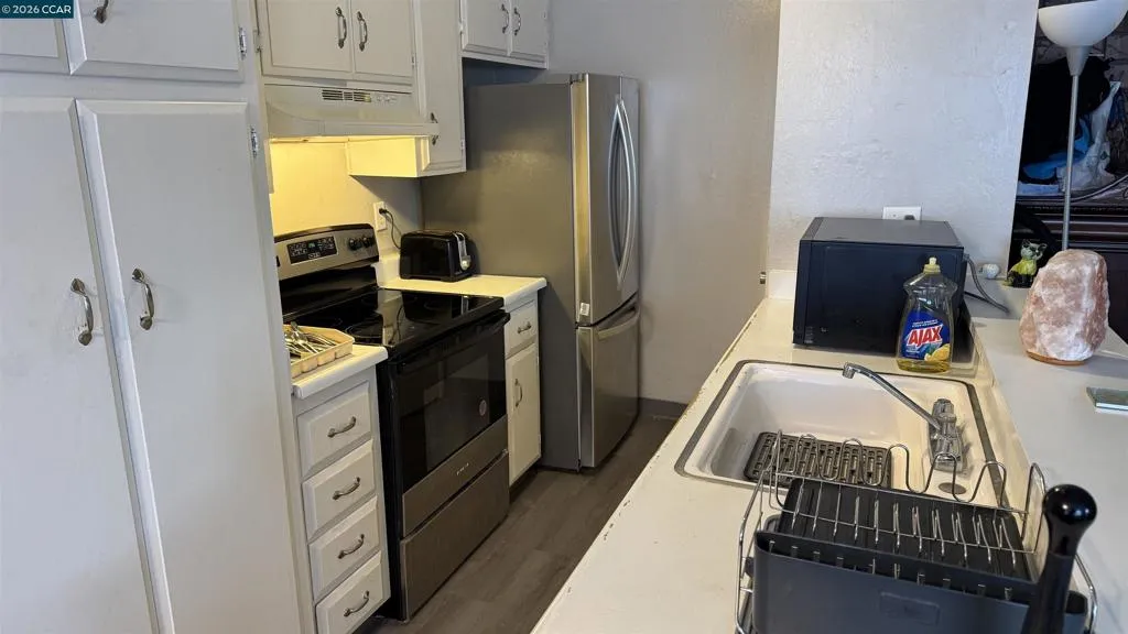 2122 Peppertree Way 2, Antioch, California 94509 home-pic-4