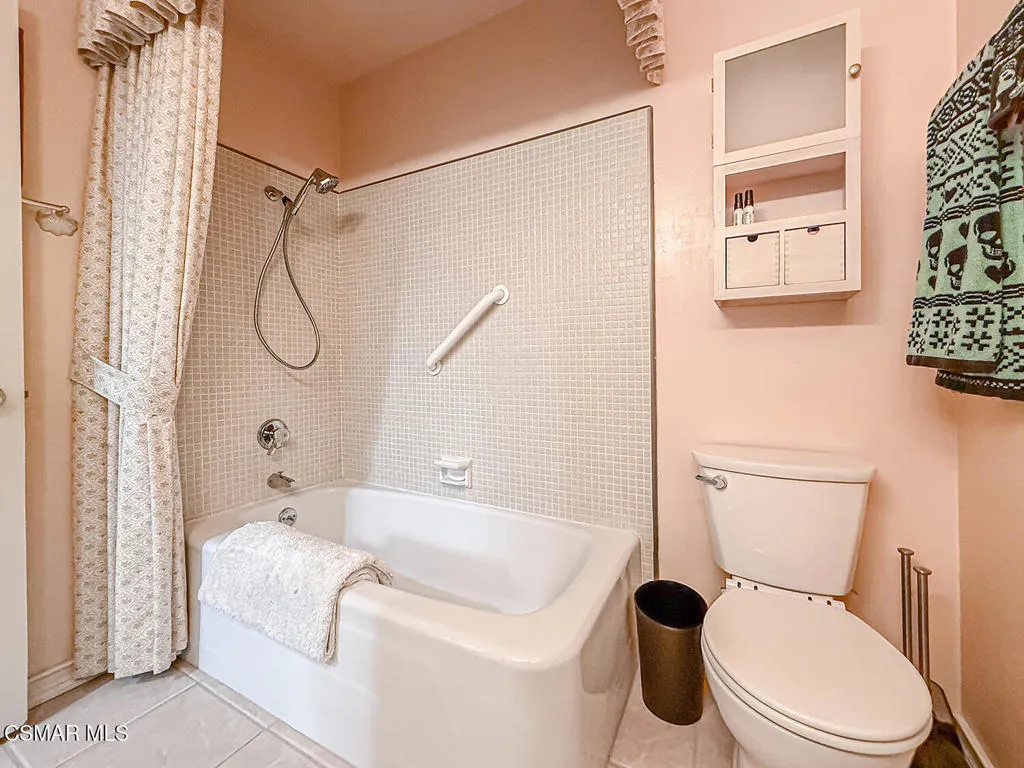 19337 Oak Plaza Court, Newhall, California 91321 home-pic-27