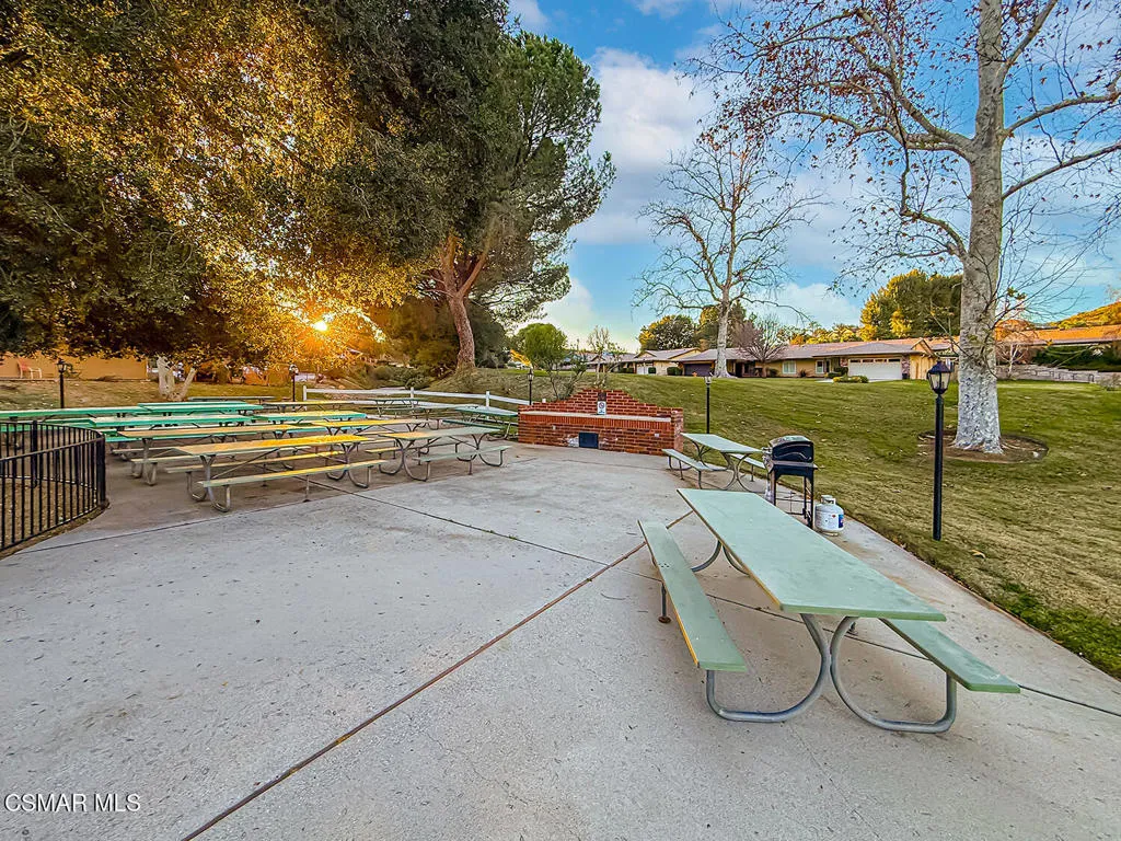 19337 Oak Plaza Court, Newhall, California 91321 home-pic-52
