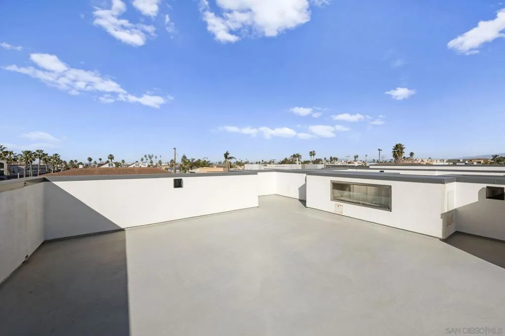 107 Daisy, Imperial Beach, California 91932 home-pic-35