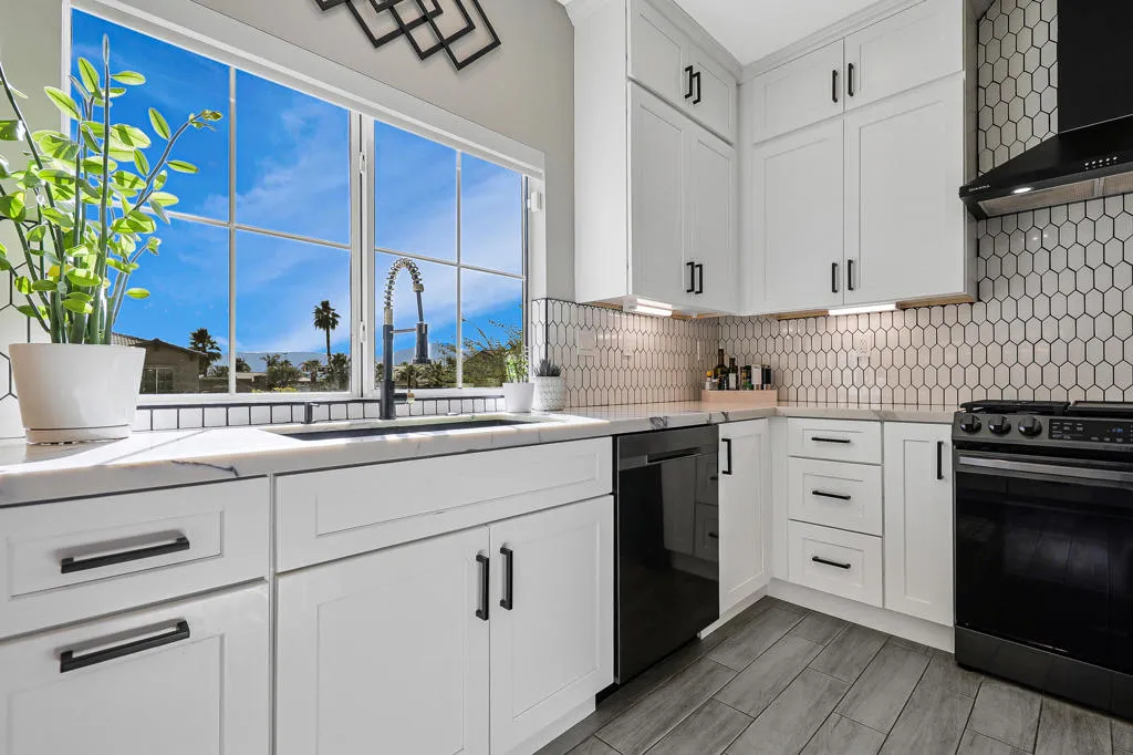 83364 Doak Street, Indio, California 92203 home-pic-11