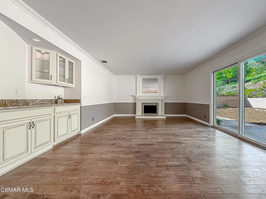 705 Rushing Creek Place, Thousand Oaks, California 91360 home-pic-13