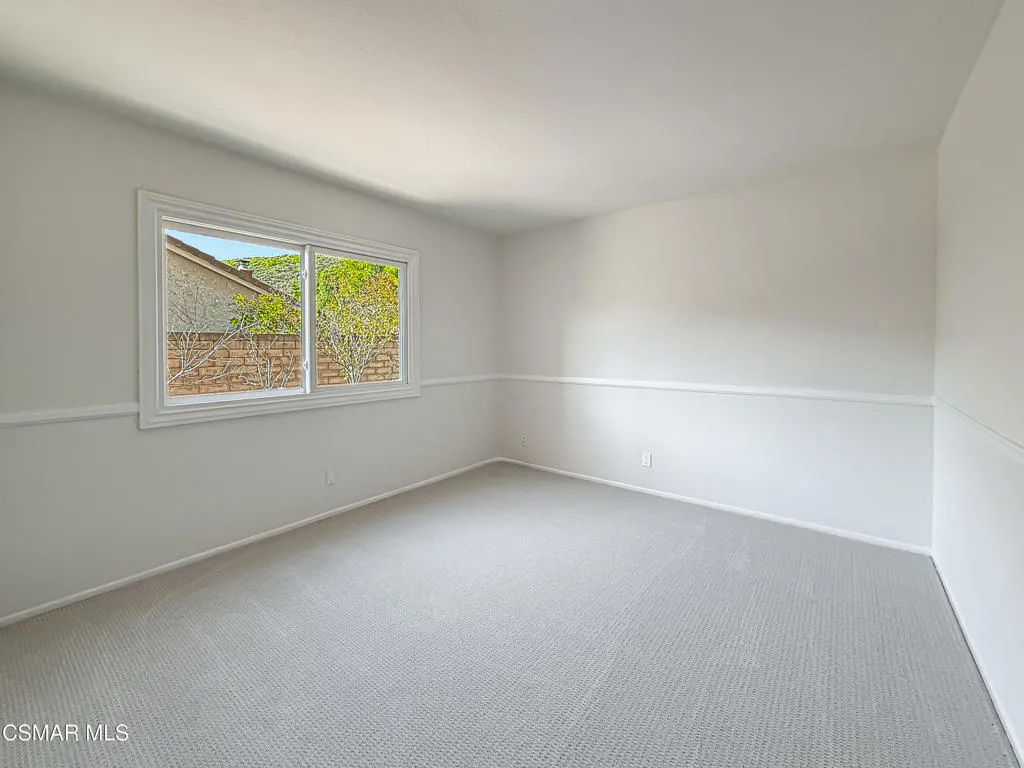 705 Rushing Creek Place, Thousand Oaks, California 91360 home-pic-26