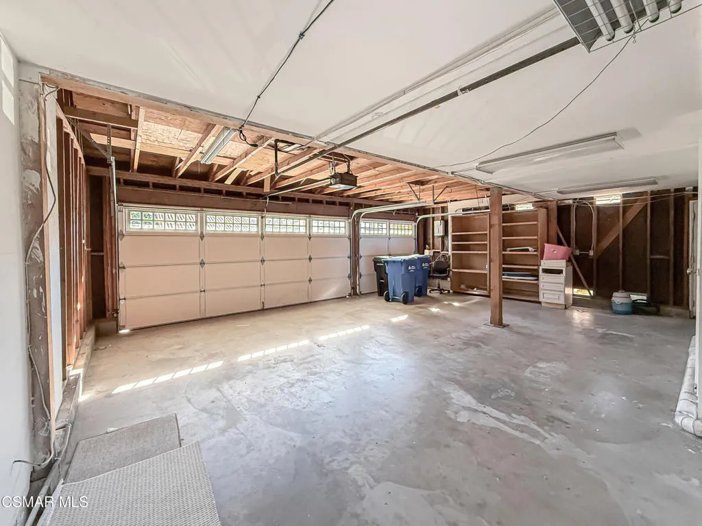 705 Rushing Creek Place, Thousand Oaks, California 91360 home-pic-39