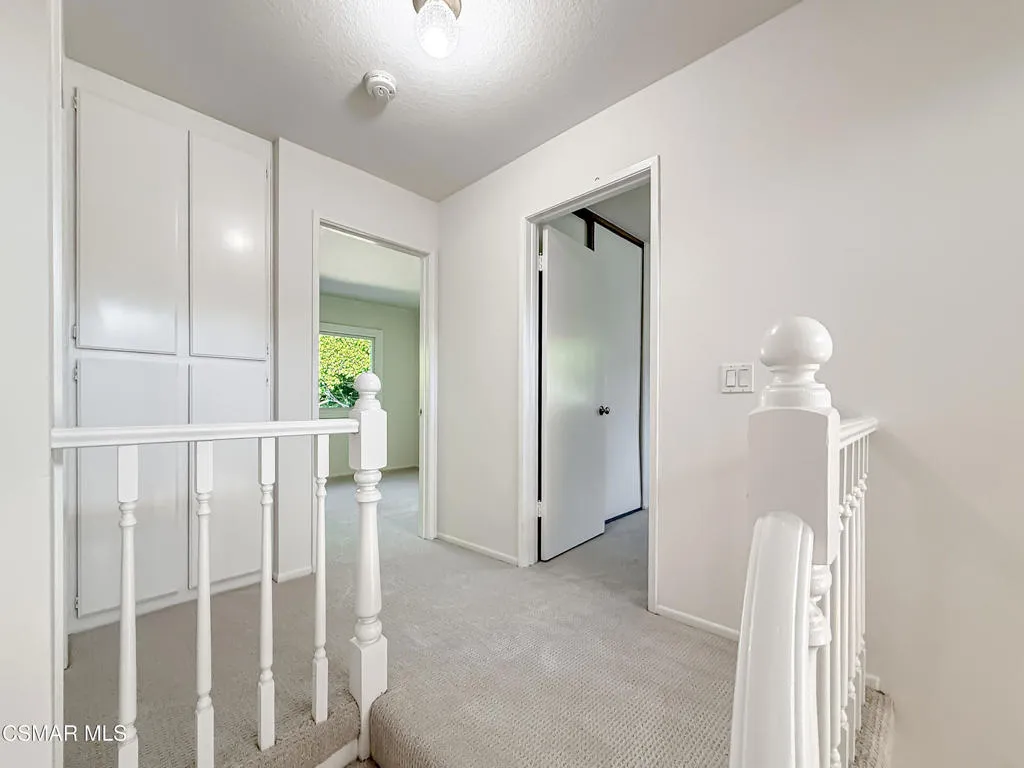 705 Rushing Creek Place, Thousand Oaks, California 91360 home-pic-31