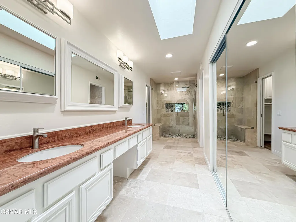 705 Rushing Creek Place, Thousand Oaks, California 91360 home-pic-50