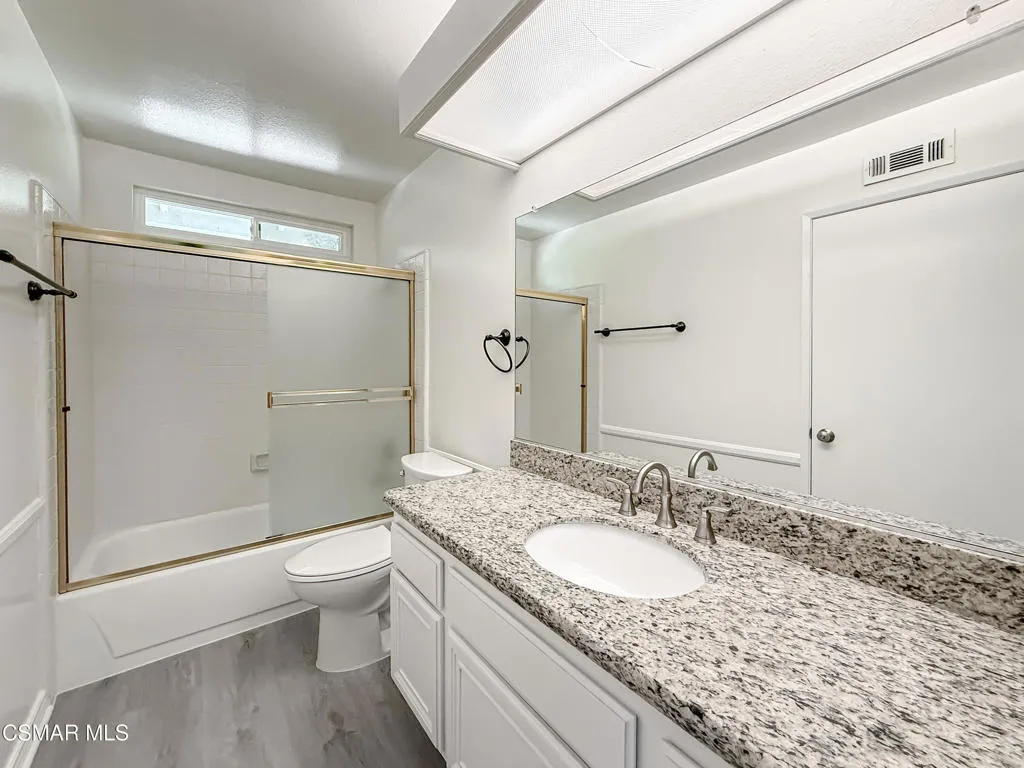 705 Rushing Creek Place, Thousand Oaks, California 91360 home-pic-35